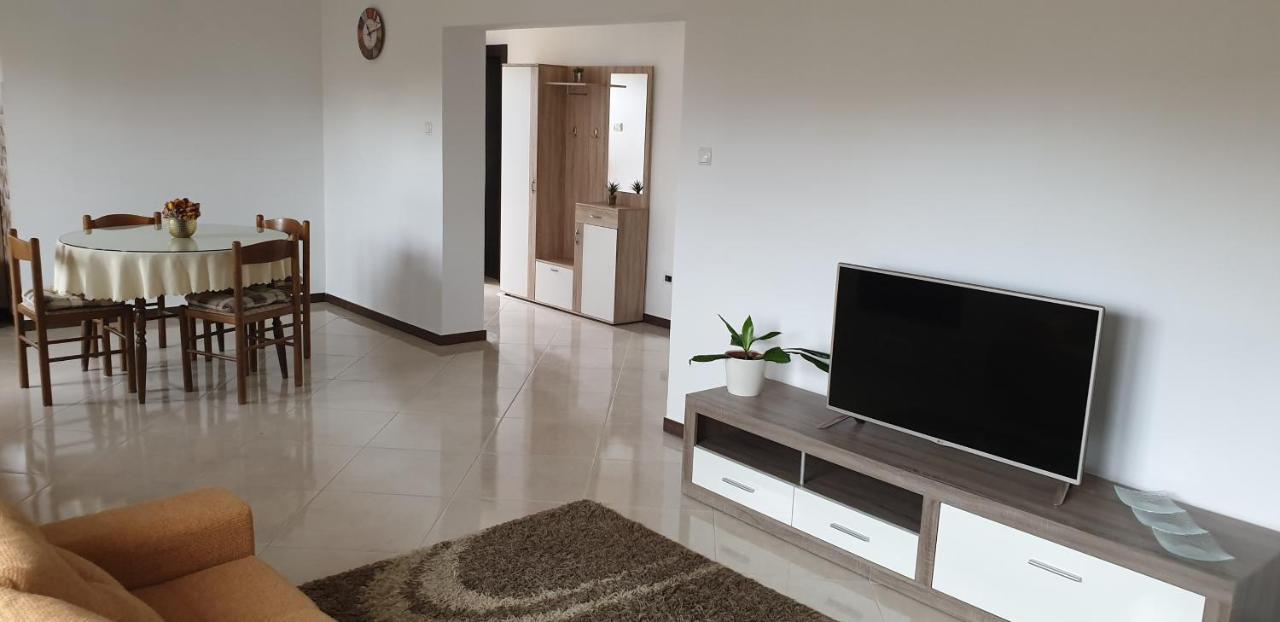 Apartman Lena PUY 외부 사진
