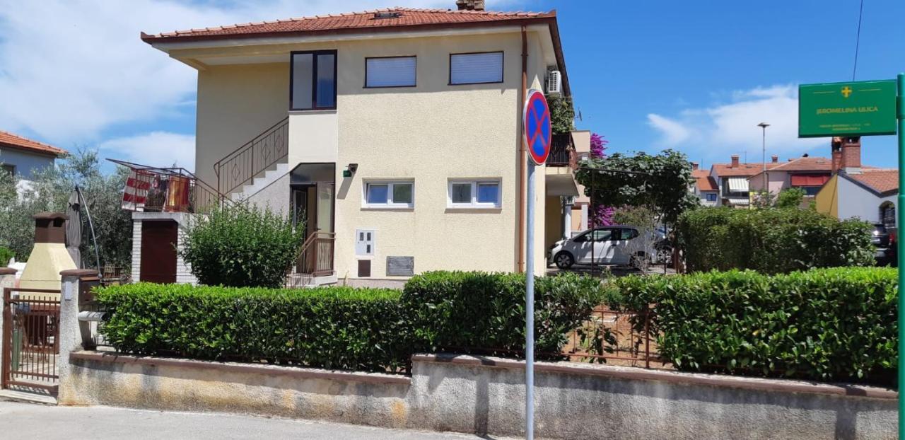 Apartman Lena PUY 외부 사진